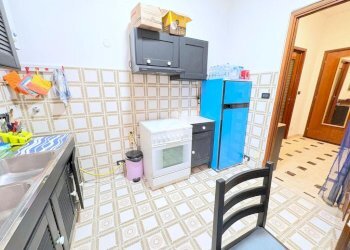 Two-room apartment Via Torino, San Francesco al Campo - photo 5