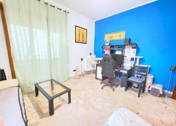 Two-room apartment Via Torino, San Francesco al Campo - photo 9