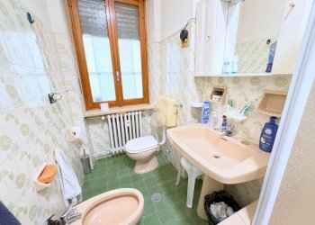 Two-room apartment Via Torino, San Francesco al Campo - photo 12