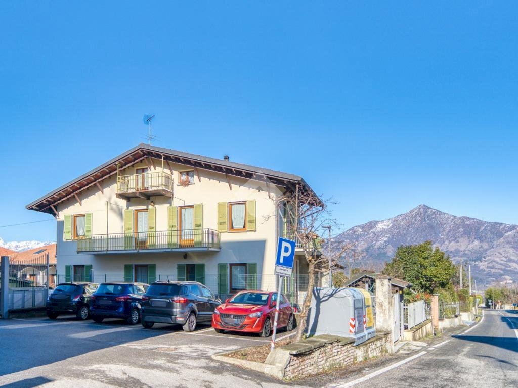 Casa indipendente Via stazione, Rosta - foto 1