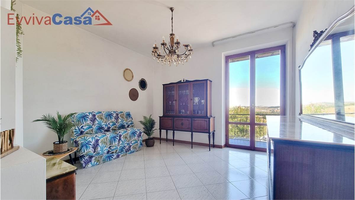 Four-room apartment Via Fontanelle di Passatempo 37, Osimo - photo 3