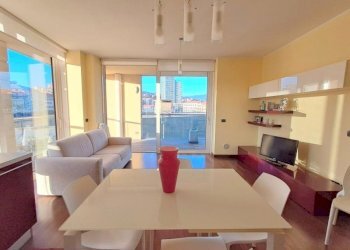 Trilocale Savona (zona Darsena) - foto 5