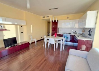 Trilocale Savona (zona Darsena) - foto 8