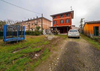 Villa Via E. de Amicis, Novi di Modena - foto 4