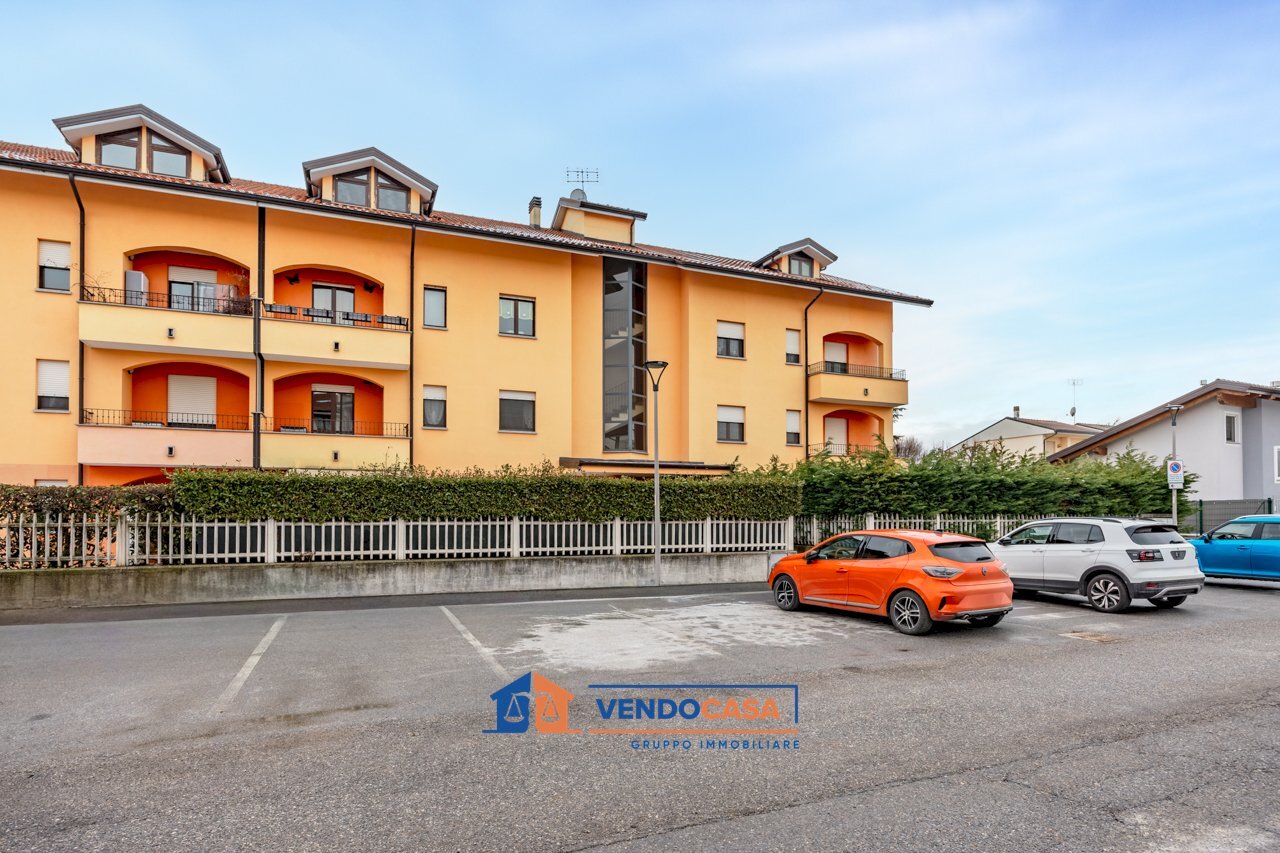 Four-room apartment Beinette - photo 2