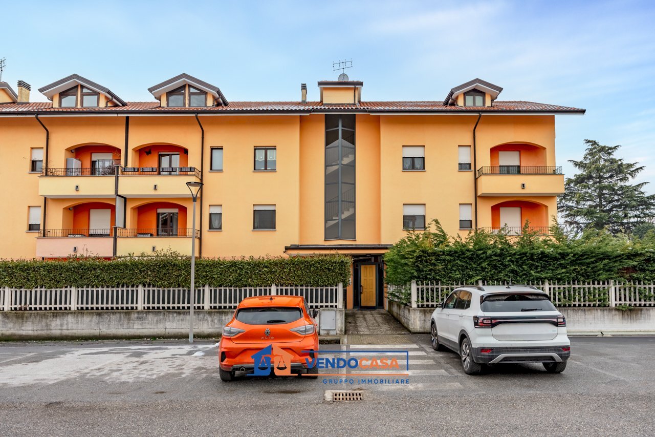 Four-room apartment Beinette - photo 3