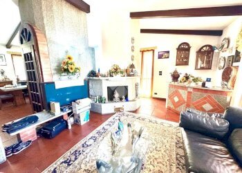 Villa Via IV Novembre (Loc. Colombè ), Robassomero - foto 5