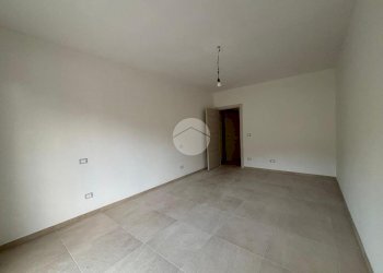 Bilocale Via Giovanni Giolitti, Barge - foto 8