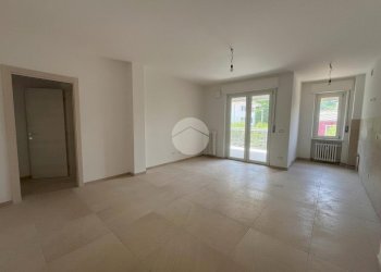 Two-room apartment Via Giovanni Giolitti, Barge - photo 2
