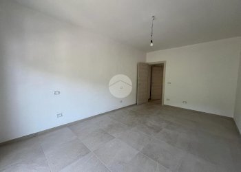 Two-room apartment Via Giovanni Giolitti, Barge - photo 14