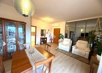 Trilocale Viale Monte Bianco, Riccione - foto 1