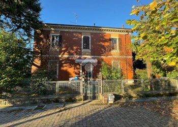 Casa indipendente Viale Umberto Ricci, Conselice - foto 1