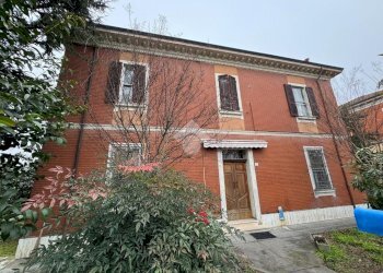 Casa indipendente Viale Umberto Ricci, Conselice - foto 2