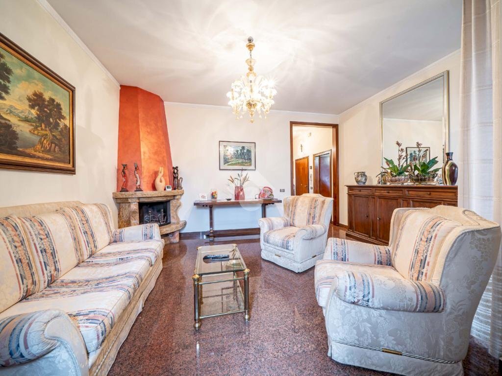 Villa Via Vittorio Bottego, Modena (zona Cognento) - foto 2