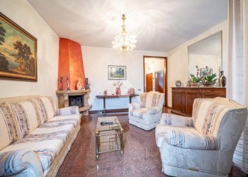 Villa Via Vittorio Bottego, Modena (zona Cognento) - foto 2