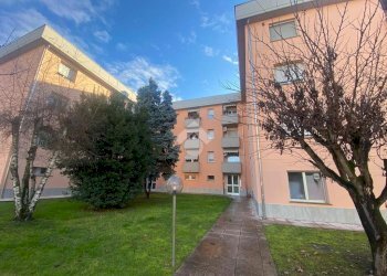 Three-room apartment Piazza M. Curie, Collecchio - photo 2