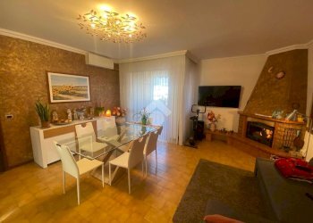 Three-room apartment Piazza M. Curie, Collecchio - photo 7