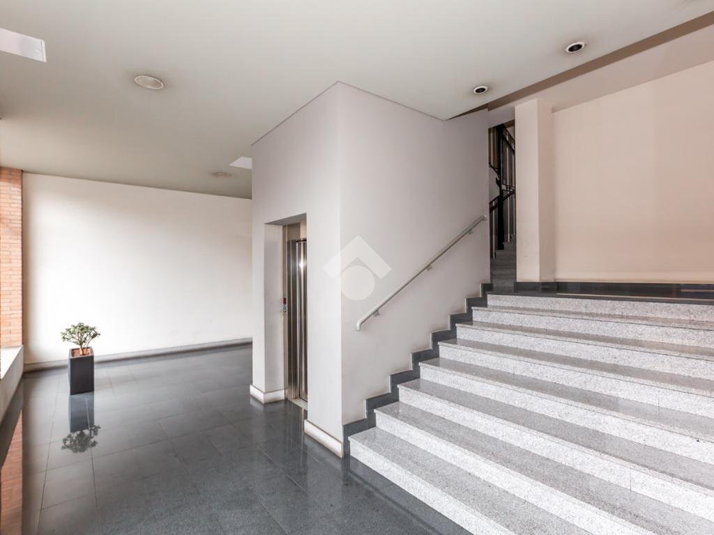 Four-room apartment Via Aosta, Torino (neighborhood Aurora) - photo 3