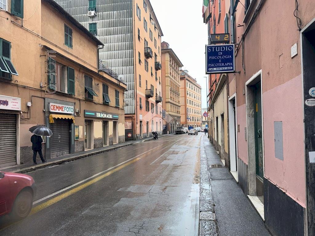 Negozio locale commerciale via canevari, Genova (zona San Fruttuoso) - foto 3