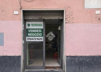 Negozio locale commerciale via canevari, Genova (zona San Fruttuoso) - foto 1