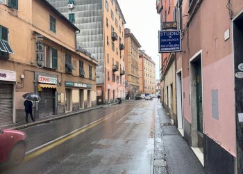 Negozio locale commerciale via canevari, Genova (zona San Fruttuoso) - foto 3