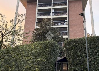 Trilocale Via Gaetano Fichera, Milano (zona Gallaratese) - foto 1