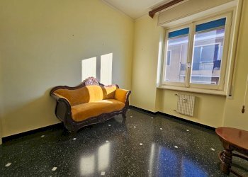 Quadrilocale VIALE VILLINI ROLLINO, Genova (zona Sestri Ponente) - foto 1