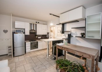 Two-room apartment Via del Futurismo, Milano (neighborhood Rogoredo) - photo 7