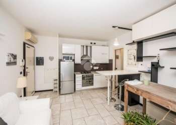 Two-room apartment Via del Futurismo, Milano (neighborhood Rogoredo) - photo 10