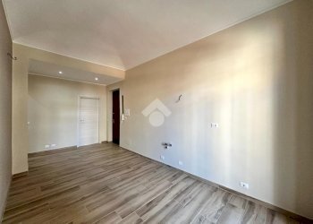 Quadrilocale Via Francesco Baracca, Torino (zona Borgo Vittoria) - foto 1