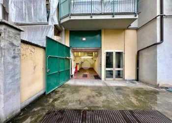 Box Via Fratelli Lajolo, Torino (zona Borgo Vittoria) - foto 4