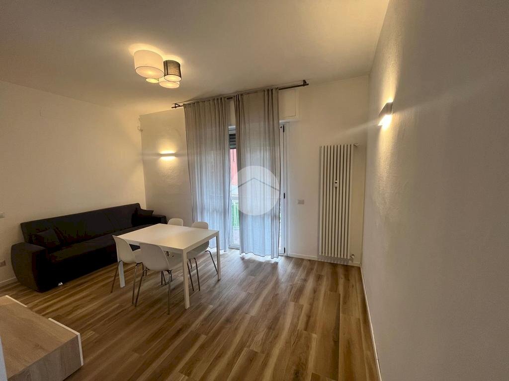 Trilocale Via Lorenteggio, Milano (zona Giambellino) - foto 2