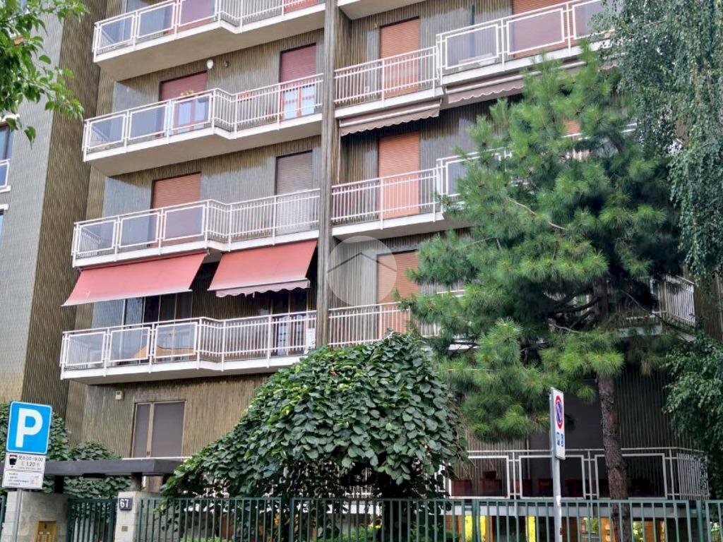 Box Via Bartolomeo D'Alviano, Milano (zona Bande Nere) - foto 1