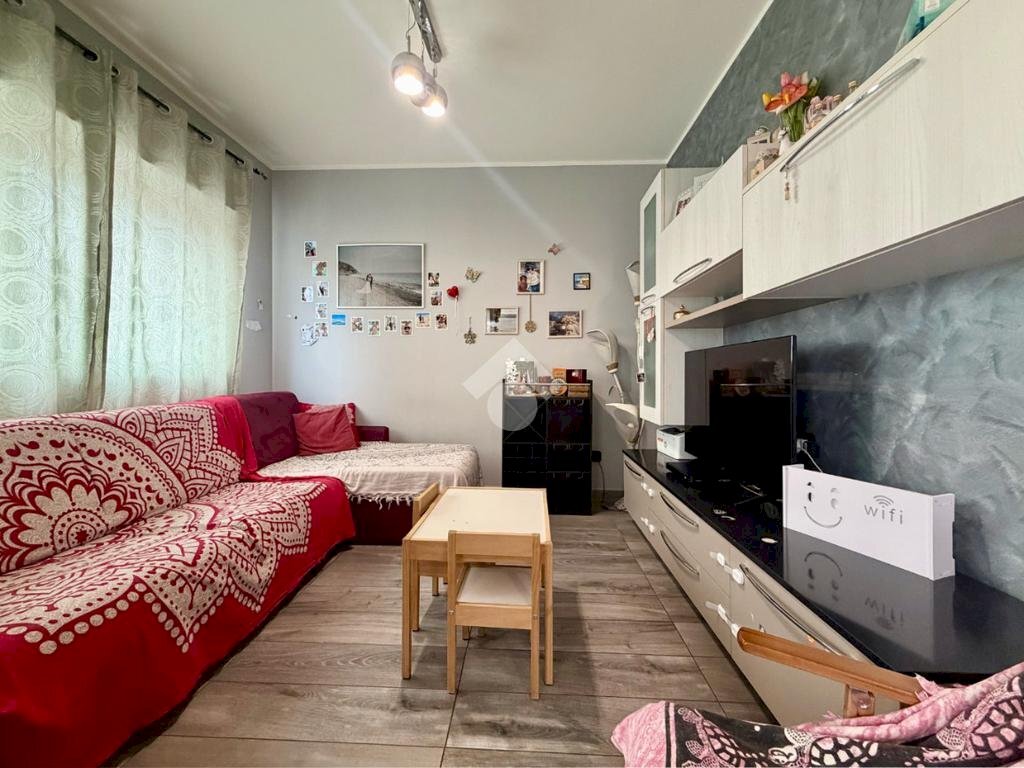 Four-room apartment Corso C. G. Allamano, Torino (neighborhood Santa Rita) - photo 1