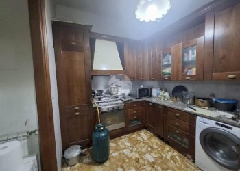 Apartment Piazza Errico Petrella, Genova (neighborhood Certosa) - photo 4
