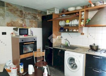 Quadrilocale Via Ponterotto, Genova (zona Marassi) - foto 4