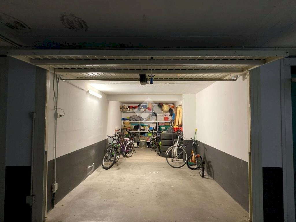 Box Via Eugenio Montale, Arluno - photo 2