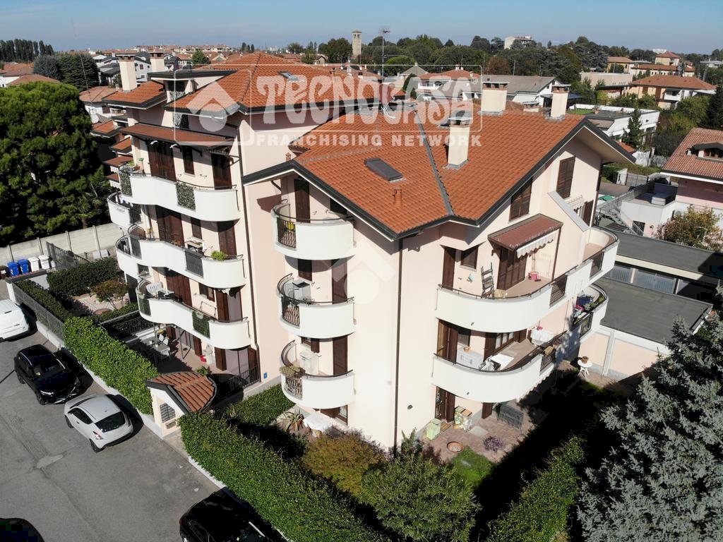 Trilocale Via Togliatti, Bareggio - foto 1