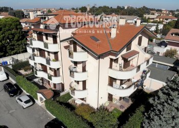 Trilocale Via Togliatti, Bareggio - foto 1