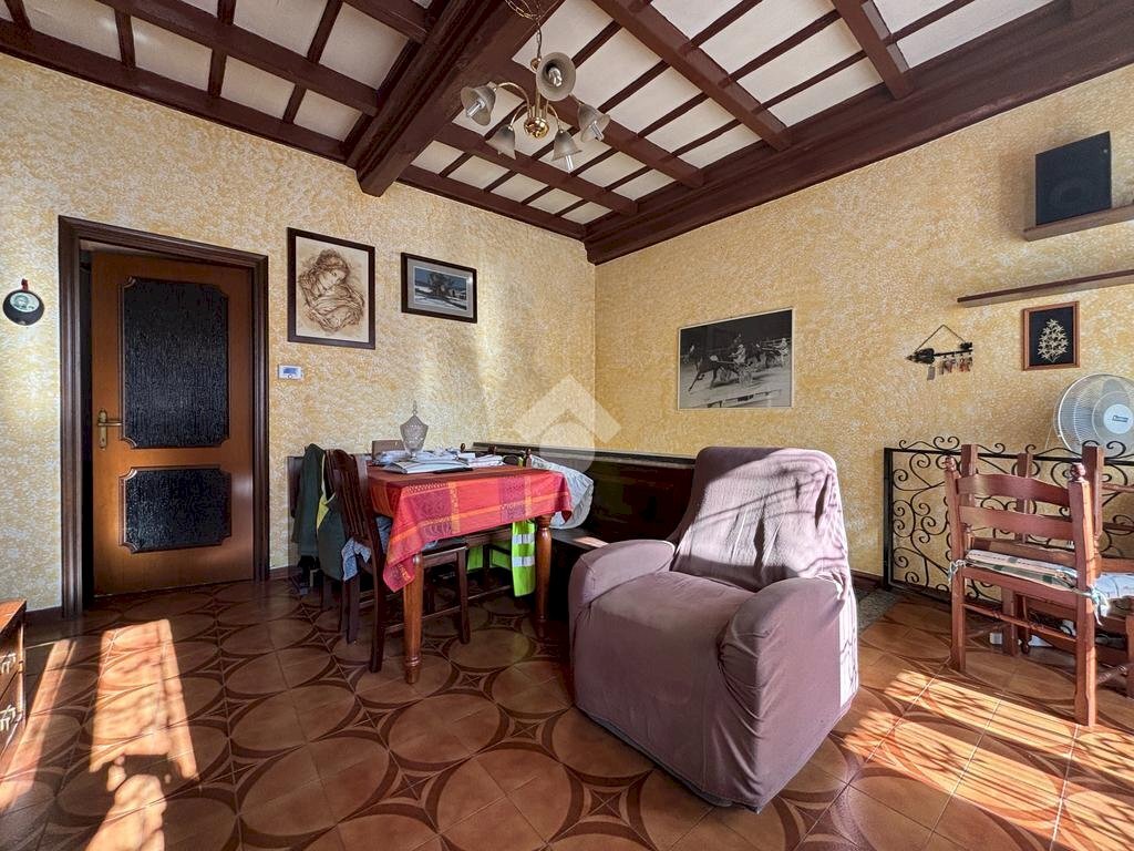 Four-room apartment Via don minzoni, Castelletto Sopra Ticino - photo 3