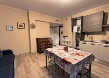 Two-room apartment Via Roma, Cavallermaggiore - photo 2