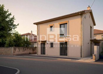 Foto 2 - Rustico via attems
 
3, Gorizia - foto 2