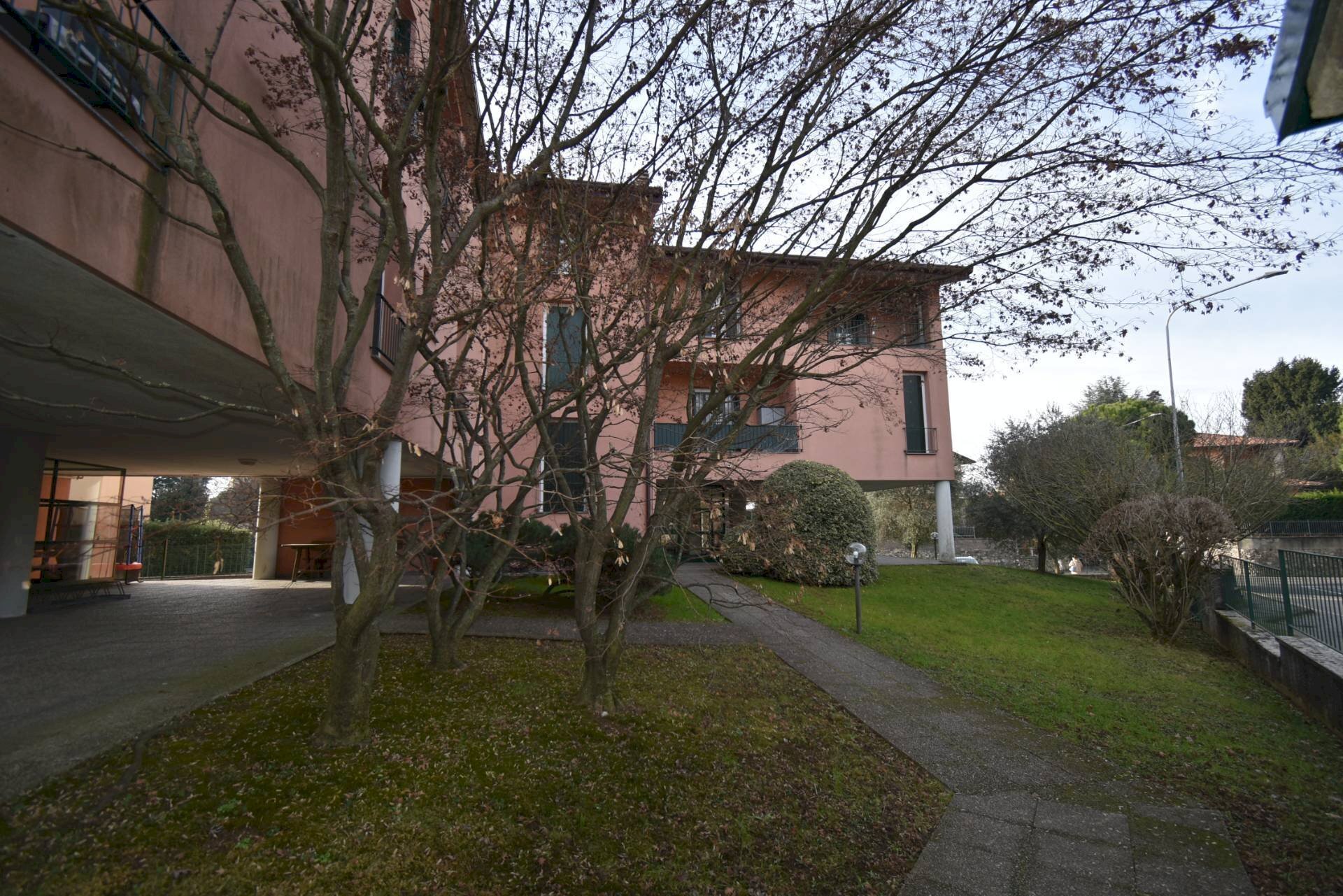 Foto 2 - Four-room apartment Via Del Cavetto
 
2, Robbiate - photo 2