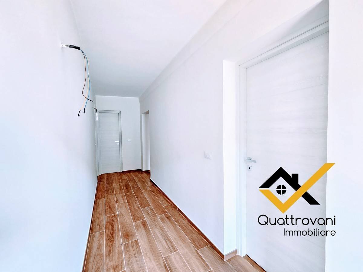 Foto 3 - Quadrilocale Via Martiri Ungheresi
 
13, Viagrande - foto 3