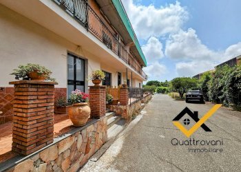 Foto 1 - Quadrilocale Via Martiri Ungheresi
 
13, Viagrande - foto 1