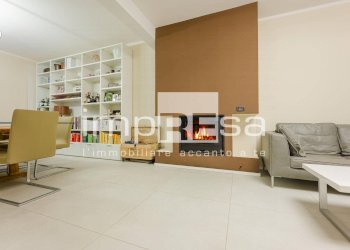 caminetto del soggiorno - Casa indipendente via alta, Marcon - foto 5