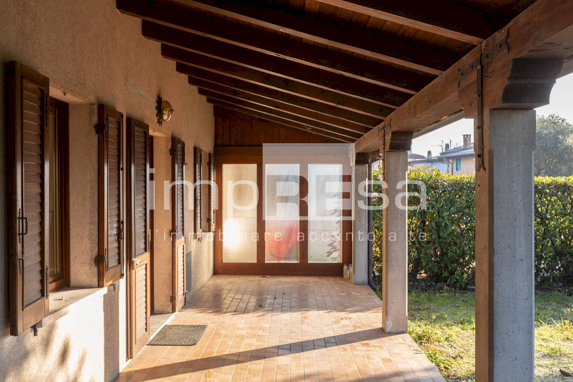 porticato con vista giardino - Rustic via casoni, Mogliano Veneto - photo 3