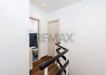 Scale - Trilocale Via Casali di Frasso
 
20, Frasso Sabino - foto 19