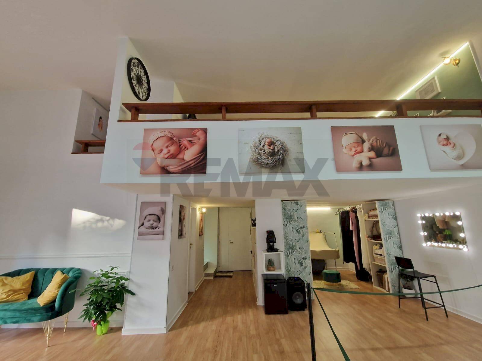 Dettagli - Commercial Premises Via Nuova San Rocco
 
62, Napoli - photo 2