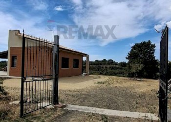 Casa all\'aperto - Villa Via Rosario Pitrelli
 
86, Caltagirone - foto 9